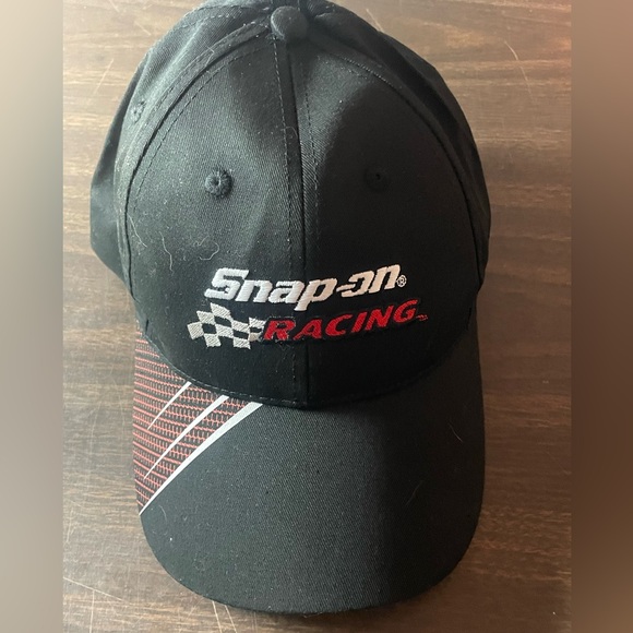 SNAP-ON RACING Hat BLACK ADJUSTABLE Strapback Cap Embroidered NEW NWOT - Picture 1 of 5